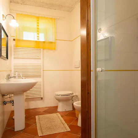 בית נופש La Terrazza Rosata By Interhome *
